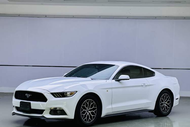 Used Ford Mustang 2015 2.3T Automatic U.S.-Spec Version