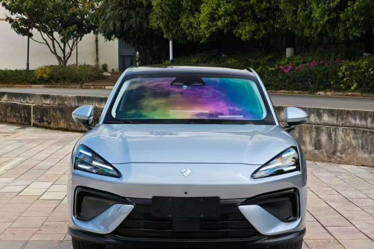 Used Baojun Yunhai 2024 140km Plug-in Hybrid Version
