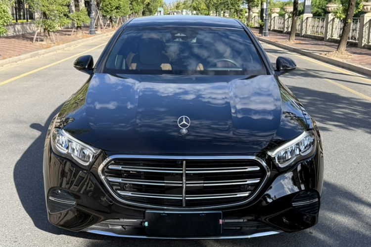 Used Mercedes-Benz E-Class 2024 E 260 L
