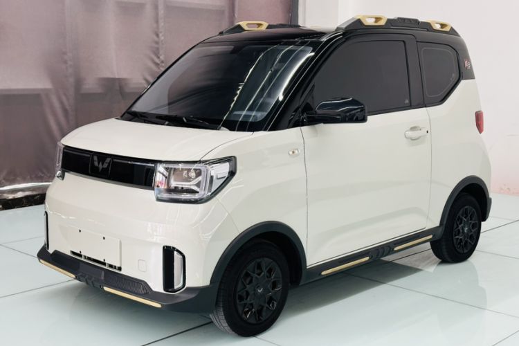 Used Wuling Hongguang MINIEV 2022 GAMEBOY 200km Gaming Edition with Lithium Iron Phosphate