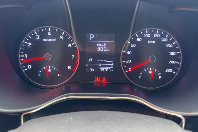 Used Kia K2 2017 Sedan 1.4L Automatic Transmission 15th Anniversary Special Edition GLS
