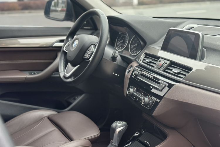 Used BMW X1 2018 xDrive20Li Luxury Edition