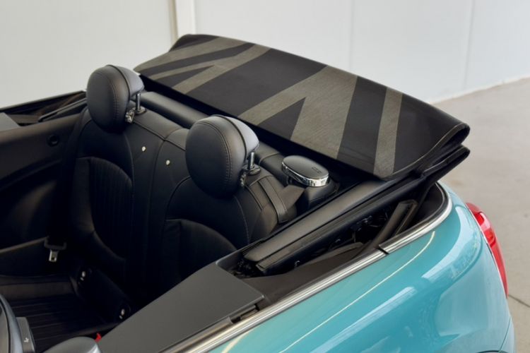 Used MINI 2017 2.0T COOPER S CABRIO Freedom Edition