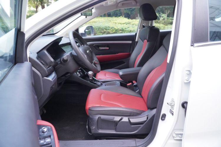 Used Haval H2s 2018 Red-Label 1.5T Dual-Clutch Fashion Edition