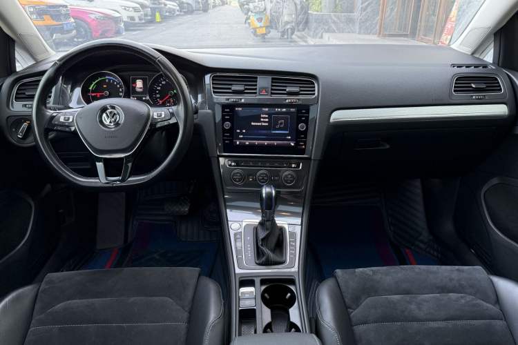 Used Volkswagen Golf Pure Electric 2020 Chariot Pro
