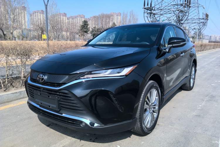 Used Toyota Harrier 2023 2.0L CVT Two-Wheel Drive Deluxe Edition