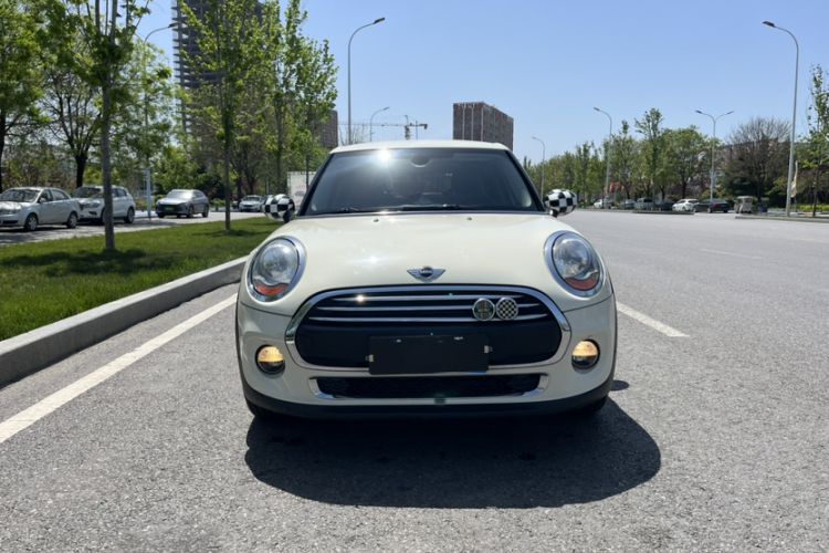 Used MINI 2016 1.2T ONE Pioneer Edition Five-Door Version
