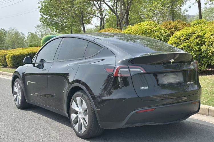 Used Tesla Model Y 2022 Rear-Wheel-Drive Version