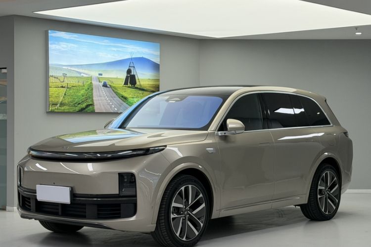 Used Li Auto L8 2023 Pro Model