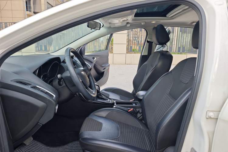 Used Ford Focus 2015 Hatchback EcoBoost 180 Automatic Elite Model