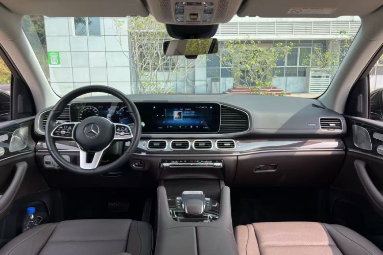 Used Mercedes-Benz GLE 2022 GLE 350 4MATIC Stylish Model
