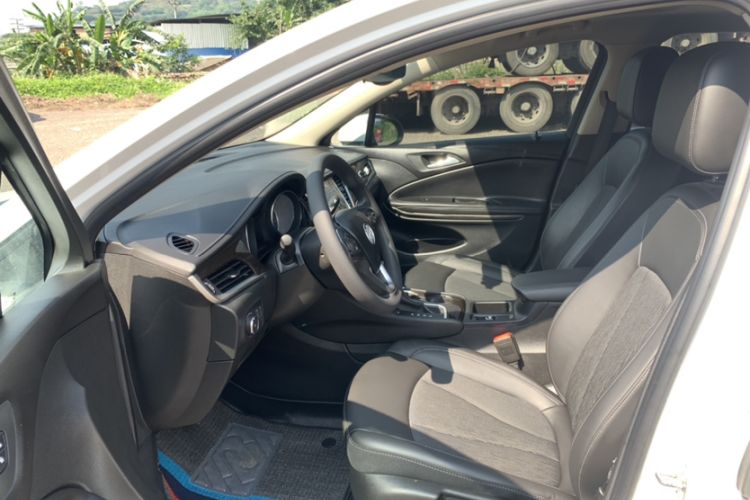 Used Buick Verano 2019 Sedan 20T Dual-Clutch Leading Model Left Front Seat