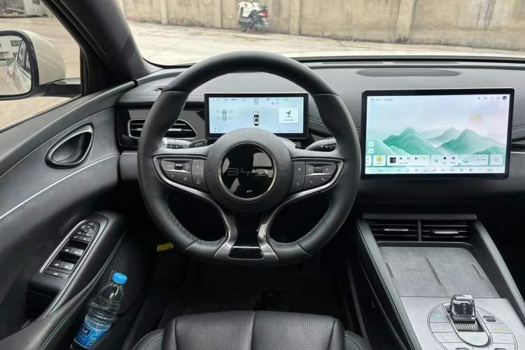 Used BYD Seal 06 New Energy 2025 DM-i Smart Drive 120KM Deluxe Model