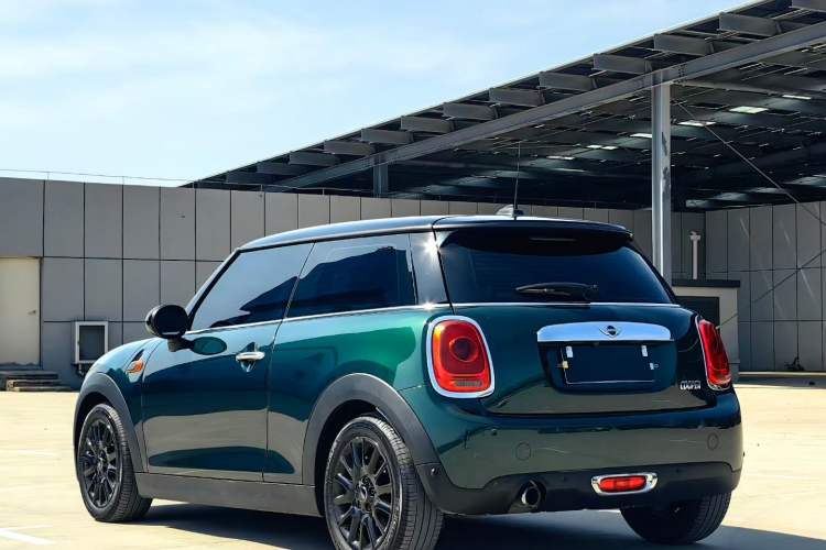 Used MINI 2016 1.5T COOPER Exterior 2