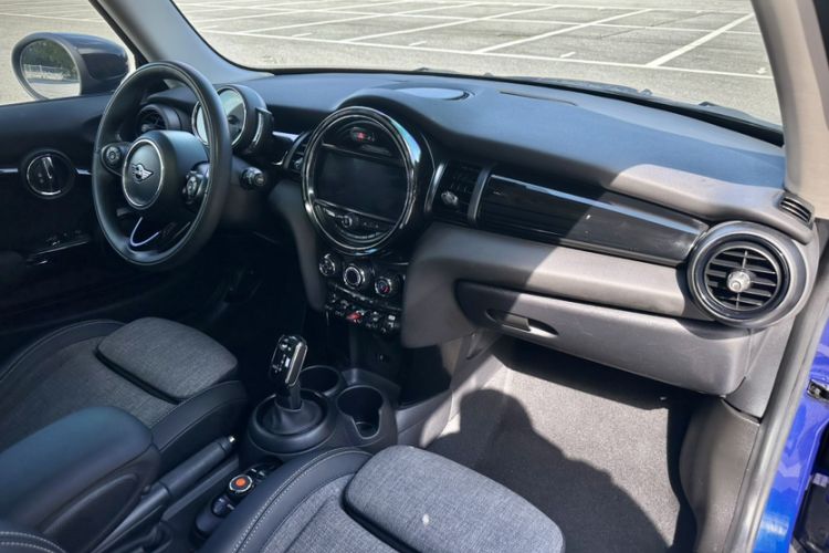 Used MINI MINI 2019 1.5T COOPER Classic Edition