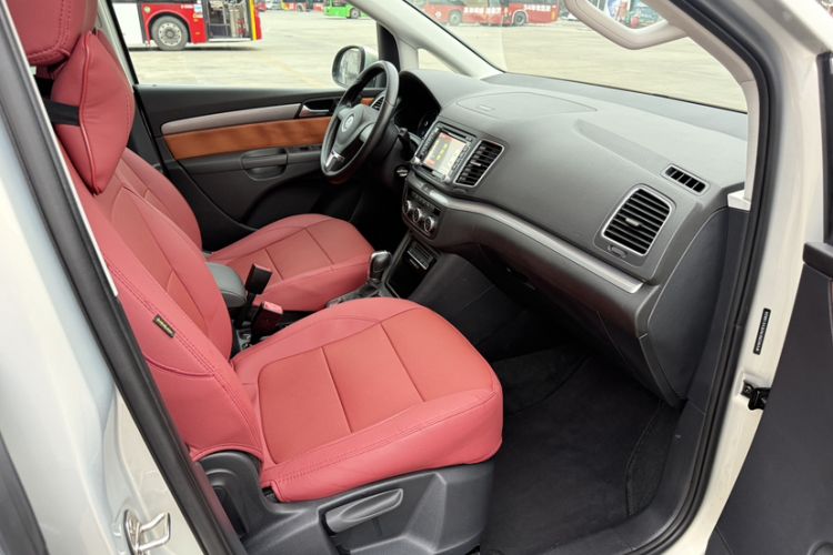 Used Volkswagen Sharan 2013 2.0 TSI Standard Model
