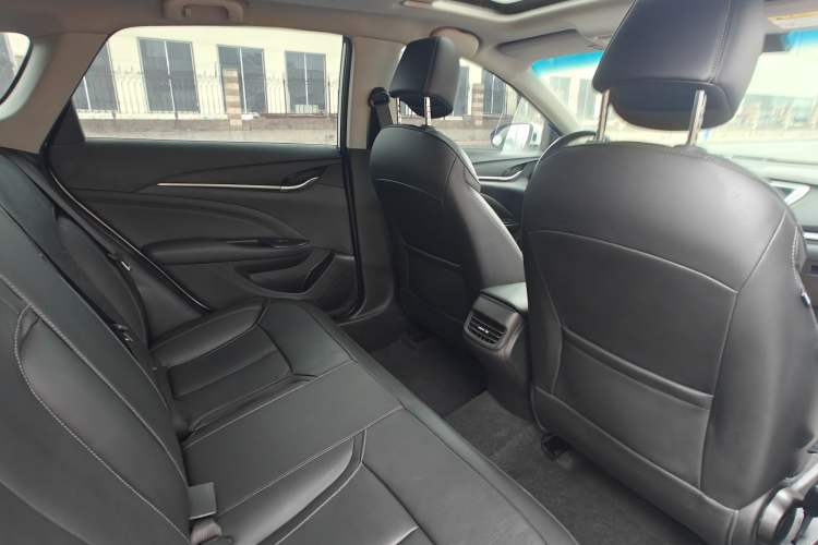 Used Buick Excelle GX 2019 18T Automatic Connected Elite Model China V Standard
