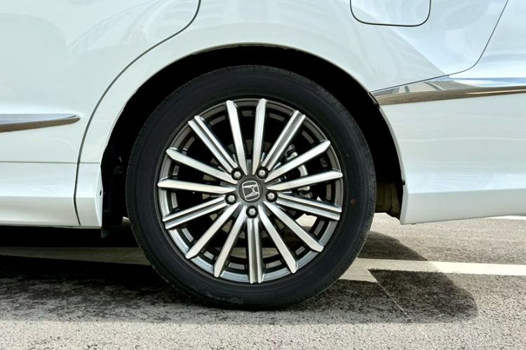 Used Honda Elysion 2022 2.0L eHEV Luxury Edition