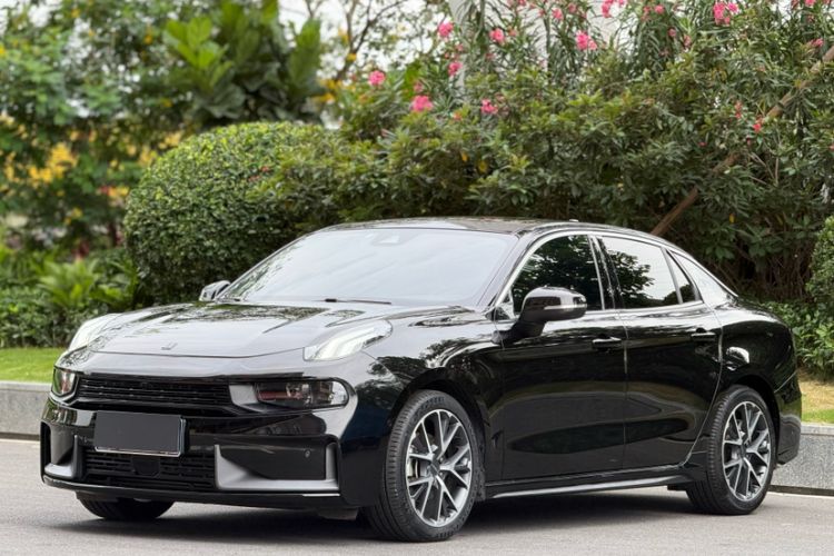 Used Lynk & Co 03 2022 2.0TD DCT JingPro Guazi used car, China used car export, Used car for sale, Used  cars, Cheapest cars for sale