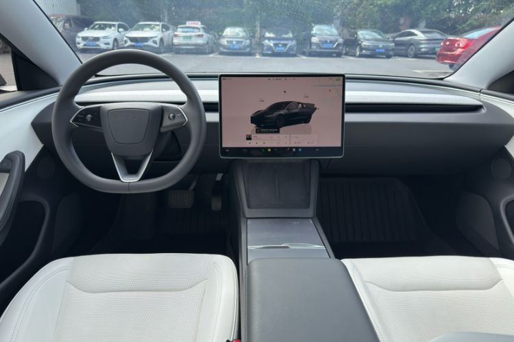 Used Tesla Model 3 2023 Long-Range All-Wheel-Drive Version