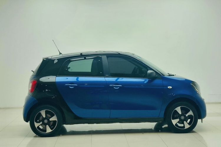 Used smart forfour 2018 1.0L 52kW Passion Edition