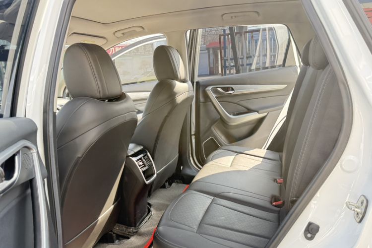 Used Dongfeng Aeolus AX7 2021 1.6T Automatic Zhiyue Edition
