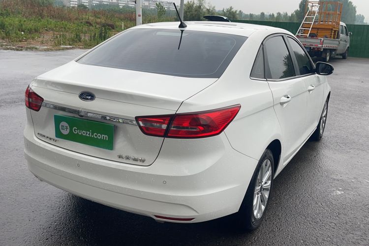 Used Ford Escort 2017 Happiness Edition 1.5L Automatic Fashion Version