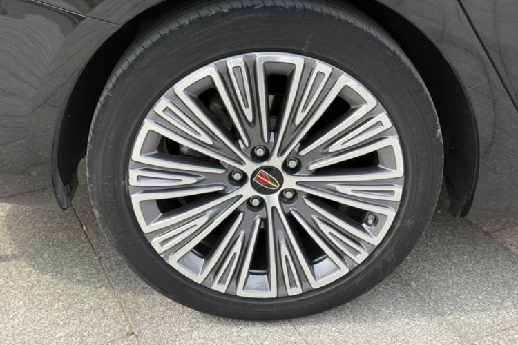 Used Hongqi H5 2022 Classic Model 1.5T DCT Flagship Edition Exterior 2