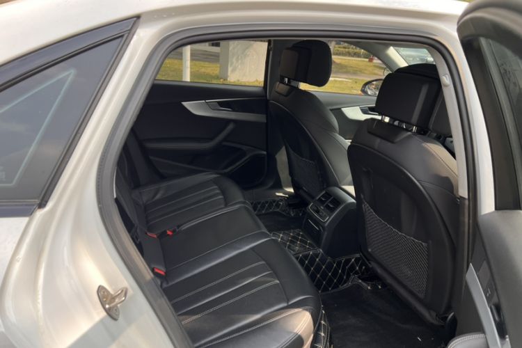 Used Audi A4L 2020 40 TFSI Luxury Dynamic Model