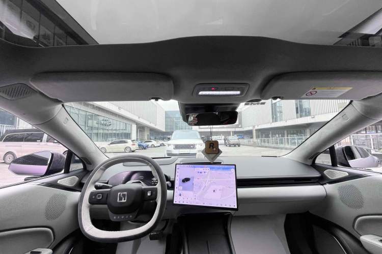 Used Zeekr 007 2025 Long-Range Rear-Wheel-Drive Intelligent Driving Version 100 kWh Interior 9