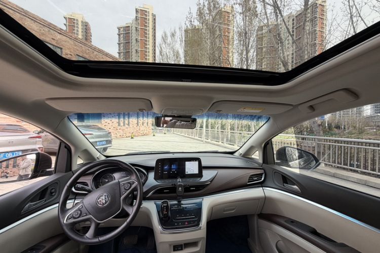 Used Buick GL8 2021 Land Cruiser Executive 652T Premium Model Interior 3