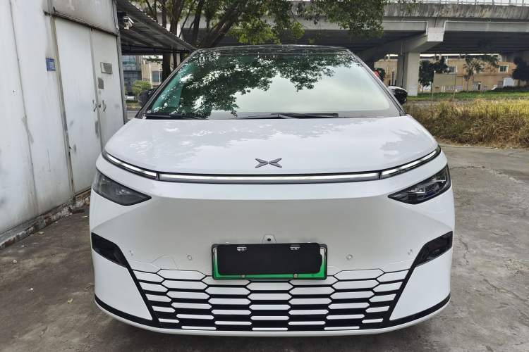 Used XPeng X9 2024 640 All-Wheel Drive High-Performance Max
