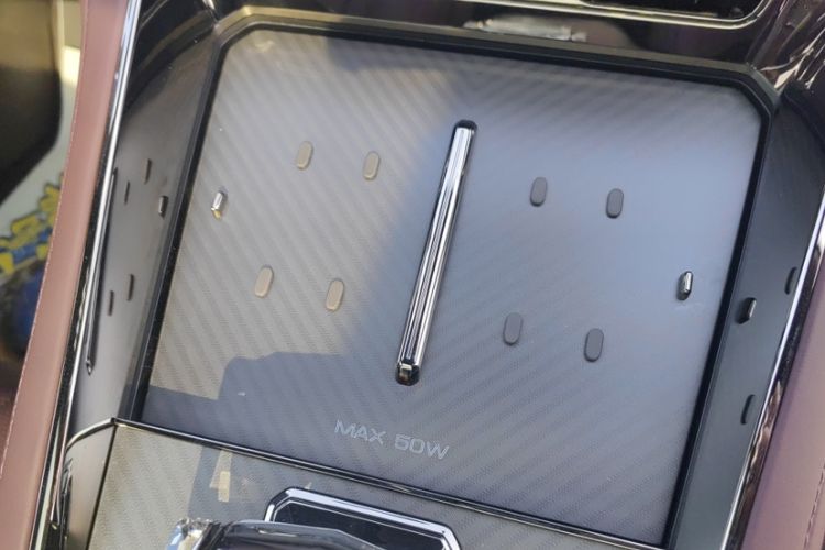 Used Denza Z9GT 2024 1100 Four-Wheel Drive Max Edition
