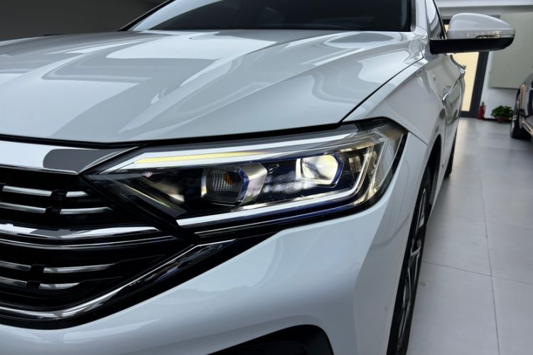 Used Volkswagen Sagitar 2023 300TSI DSG Excellence Edition Left Front Headlight