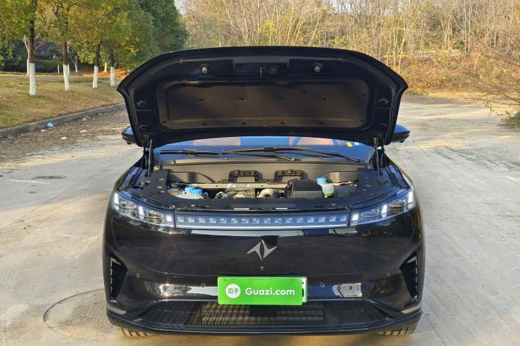 Used Dongfeng eπ eπ008 2025 210Max Range-Extended Version 5 Seats
