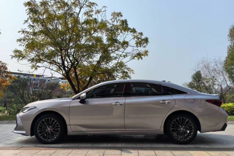 Used Toyota Avalon 2022 2.5L Touring Premium Edition