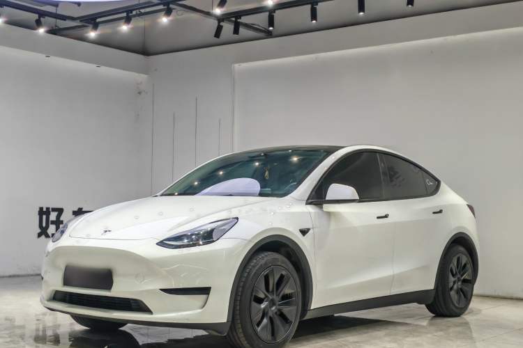 Used Tesla Model Y 2023 Rear-Wheel-Drive Version