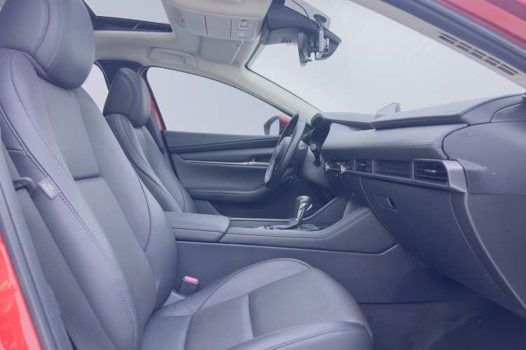 Used Mazda Mazda 3 Axela 2020 1.5L Automatic Luxury Version