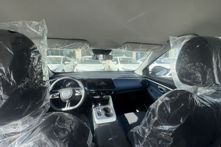 Used GAC Trumpchi GS3 2026 Model Shadow Speed 270T Dynamic Edition Interior 3