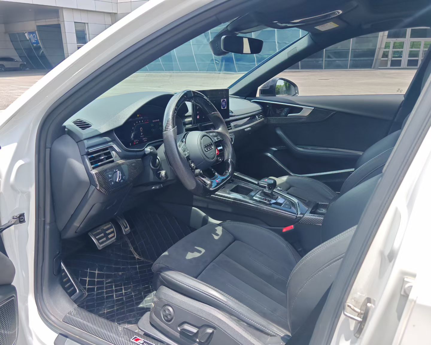 Avant de la voiture