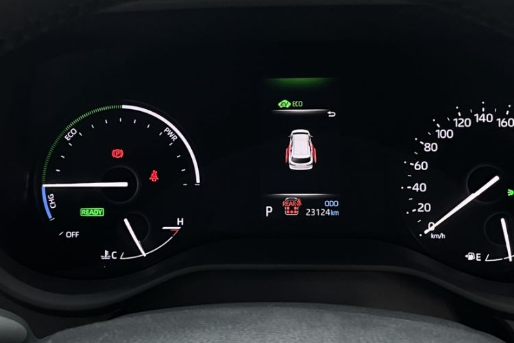 Used Toyota SIENNA 2024 2.5L Hybrid Comfort Edition Odometer Close Up