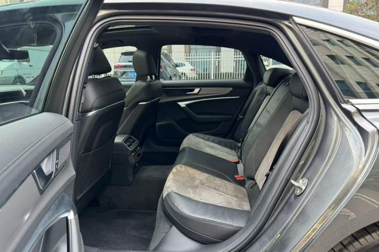 Used Audi A6L 2022 45 TFSI quattro Prestige Dynamic Edition
