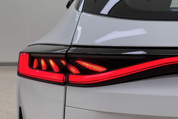 Used Changan UNI-Z New Energy 2024 Blue Whale Smart Electric iDD 125km Excellence Model