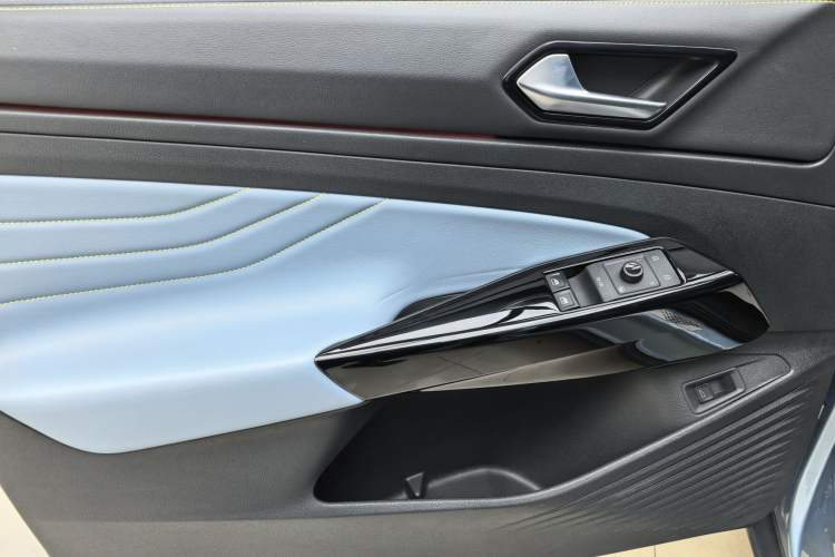 Used Volkswagen ID.4 X 2021 Pro Smart Long-Range Edition