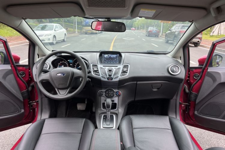 Used Ford Fiesta 2013 Hatchback 1.5L Automatic Fashion Edition