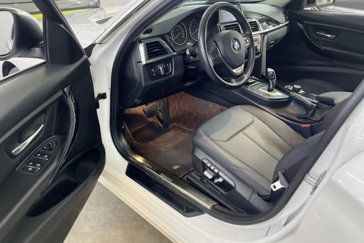 Used BMW 3 Series 2017 320Li Fashion Model