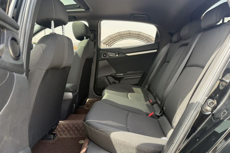 Used Honda Civic 2021 HATCHBACK 220TURBO CVT Trendy Cool Edition
