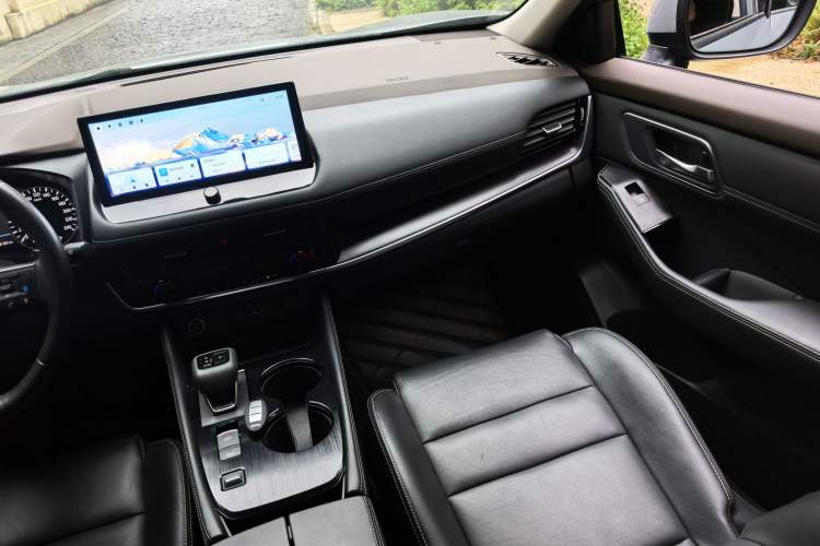 Used Nissan X-Trail 2021 VC-Turbo 300 CVT 2WD Luxury Edition