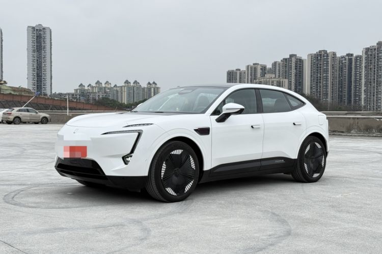 Used Avatr 11 2023 HarmonyOS Version Smart Enjoyment Upgrade Model 90-Degree Rear-Wheel Drive Edition