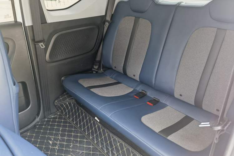 Used Wuling Hongguang MINIEV 2022 GAMEBOY 200km Gaming Edition with Lithium Iron Phosphate